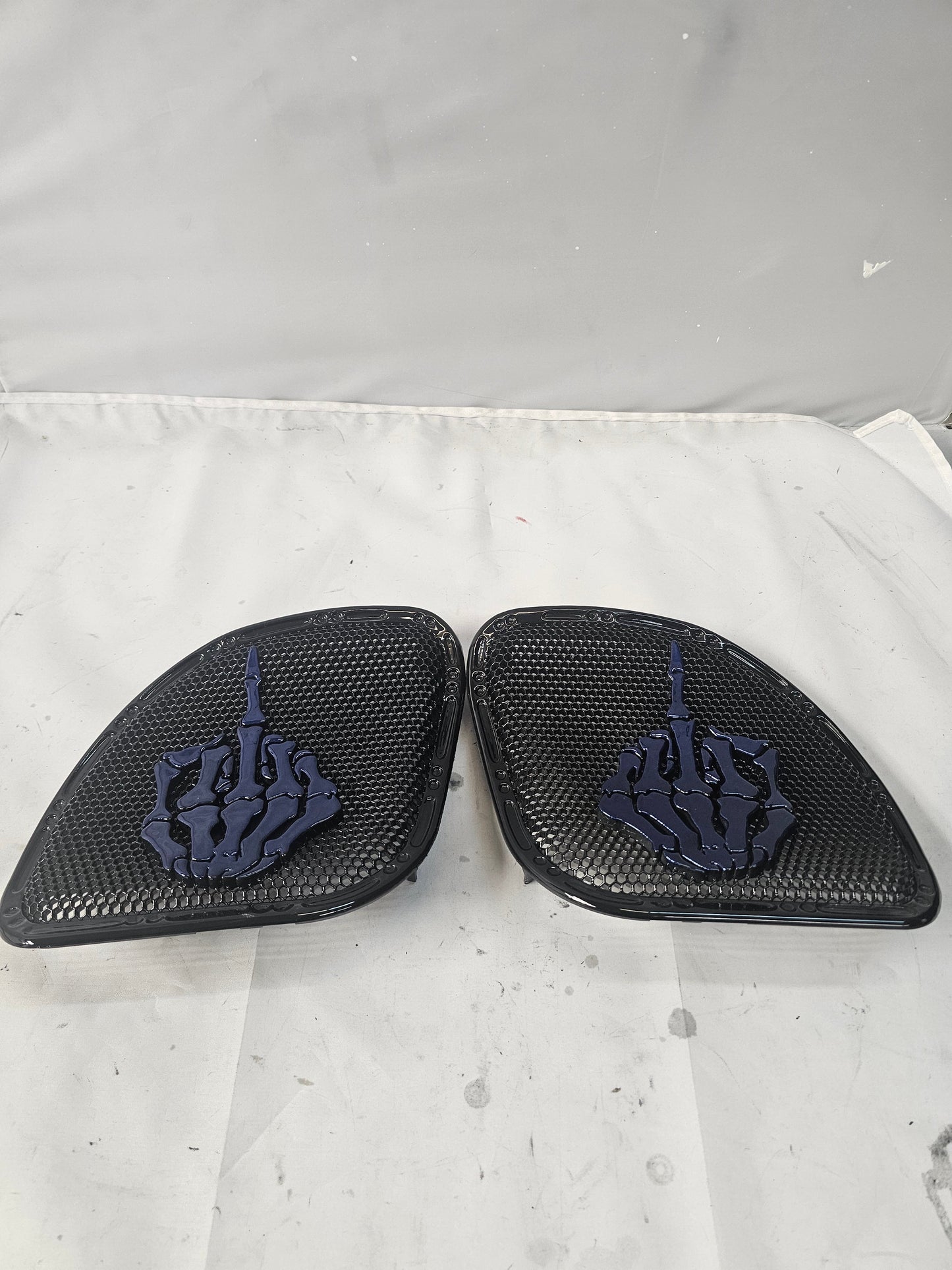 98-2024+ Road Glide 3D middle finger speakers grill covers set