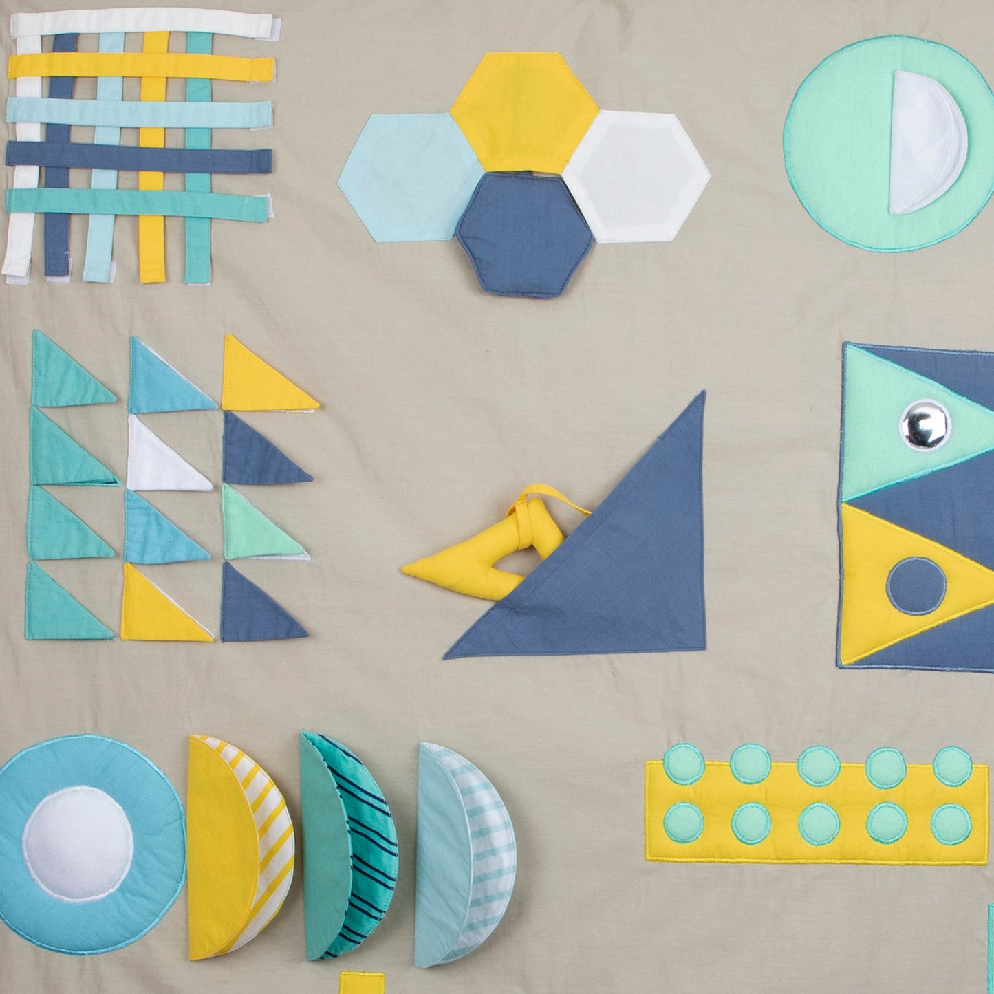 Role Play Kids - Neo Geometric baby play mat.
