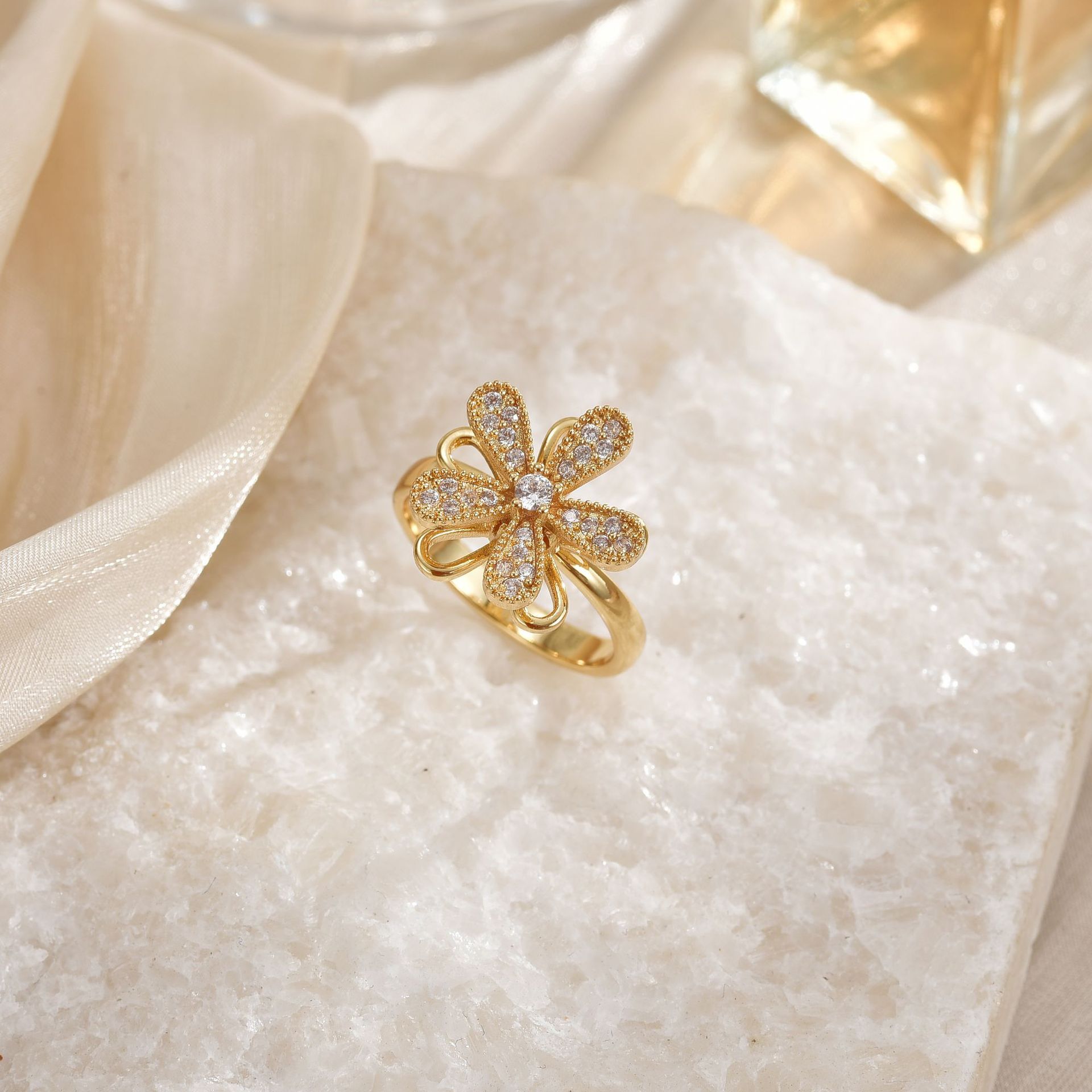 Temperament Wild Affordable Luxury Copper Plating 18K Gold Ring