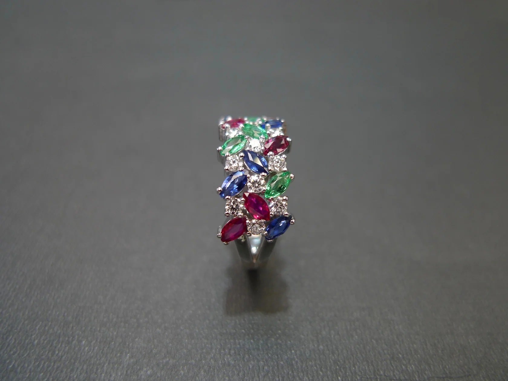 Colorful Horse Eye Zircon Three Rows Inlaid Personality Trendy Ladies Index Finger Ring