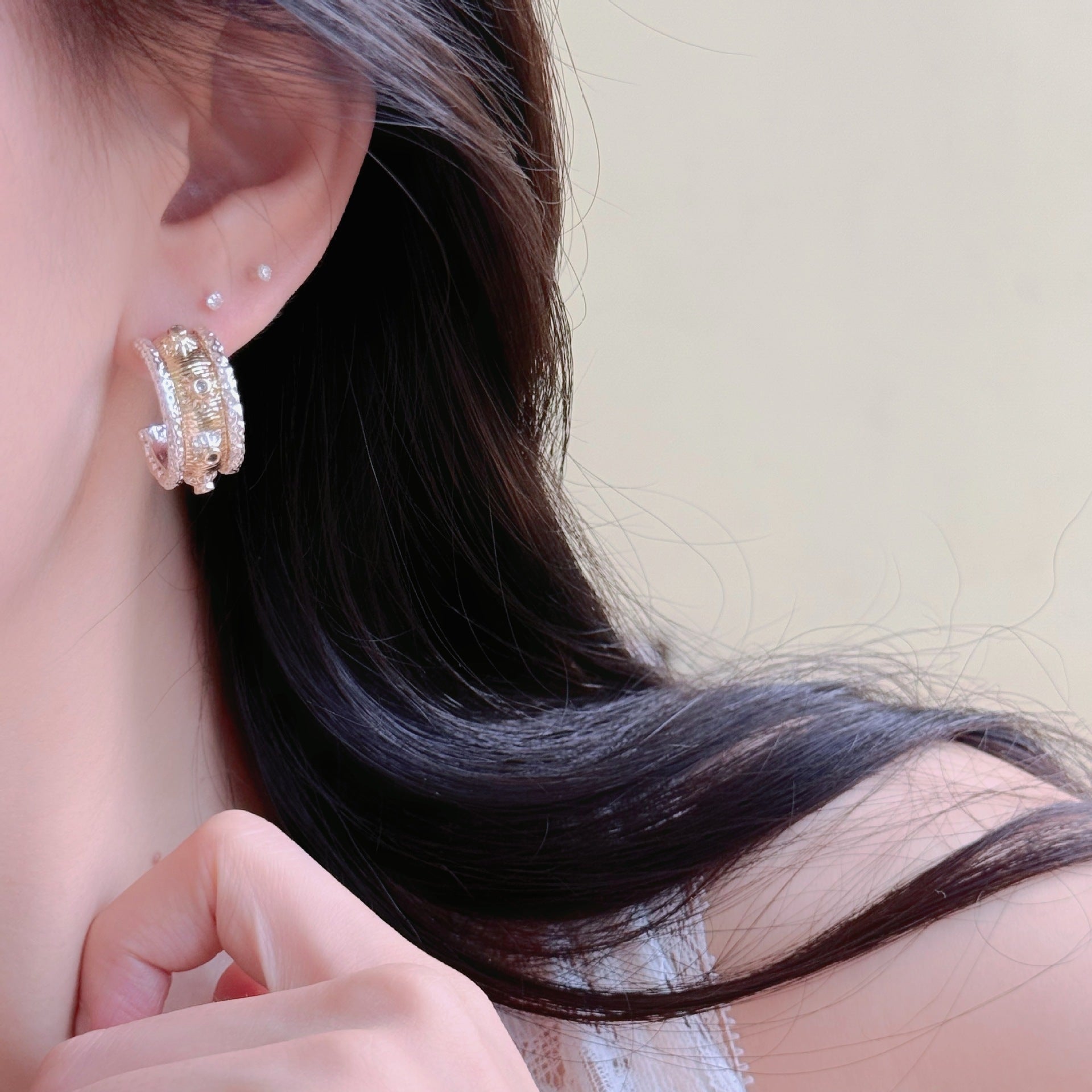 Gold And Silver Color Matching C-shaped Brushed Ring Earrings