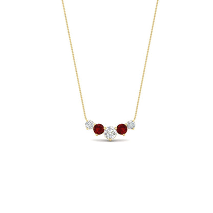 0.75 Carat Graduating Round Diamond Pendant