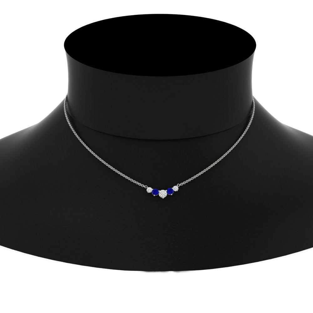0.75 Carat Graduating Round Diamond Pendant