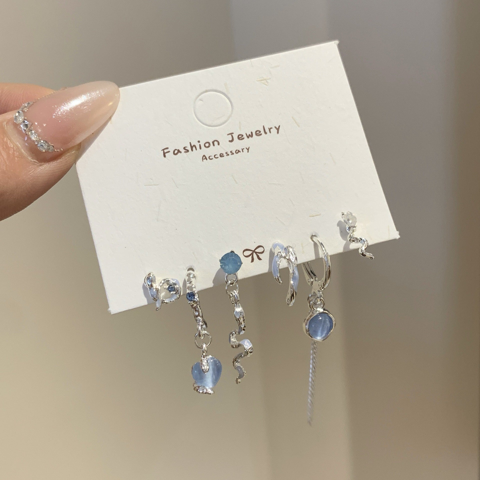 Minimalist Personality Love Butterfly Ear Clip Suit Female