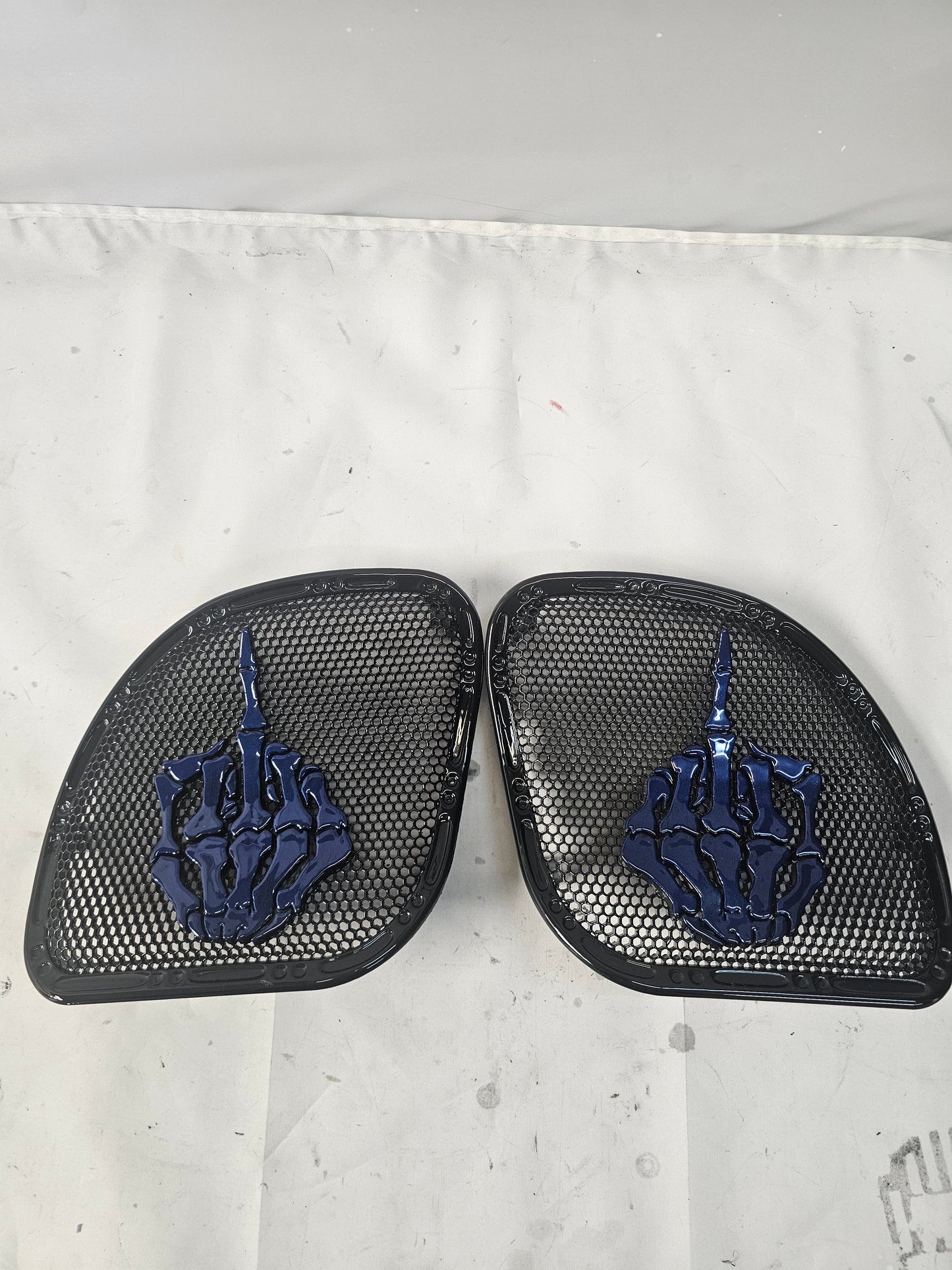 98-2024+ Road Glide 3D middle finger speakers grill covers set