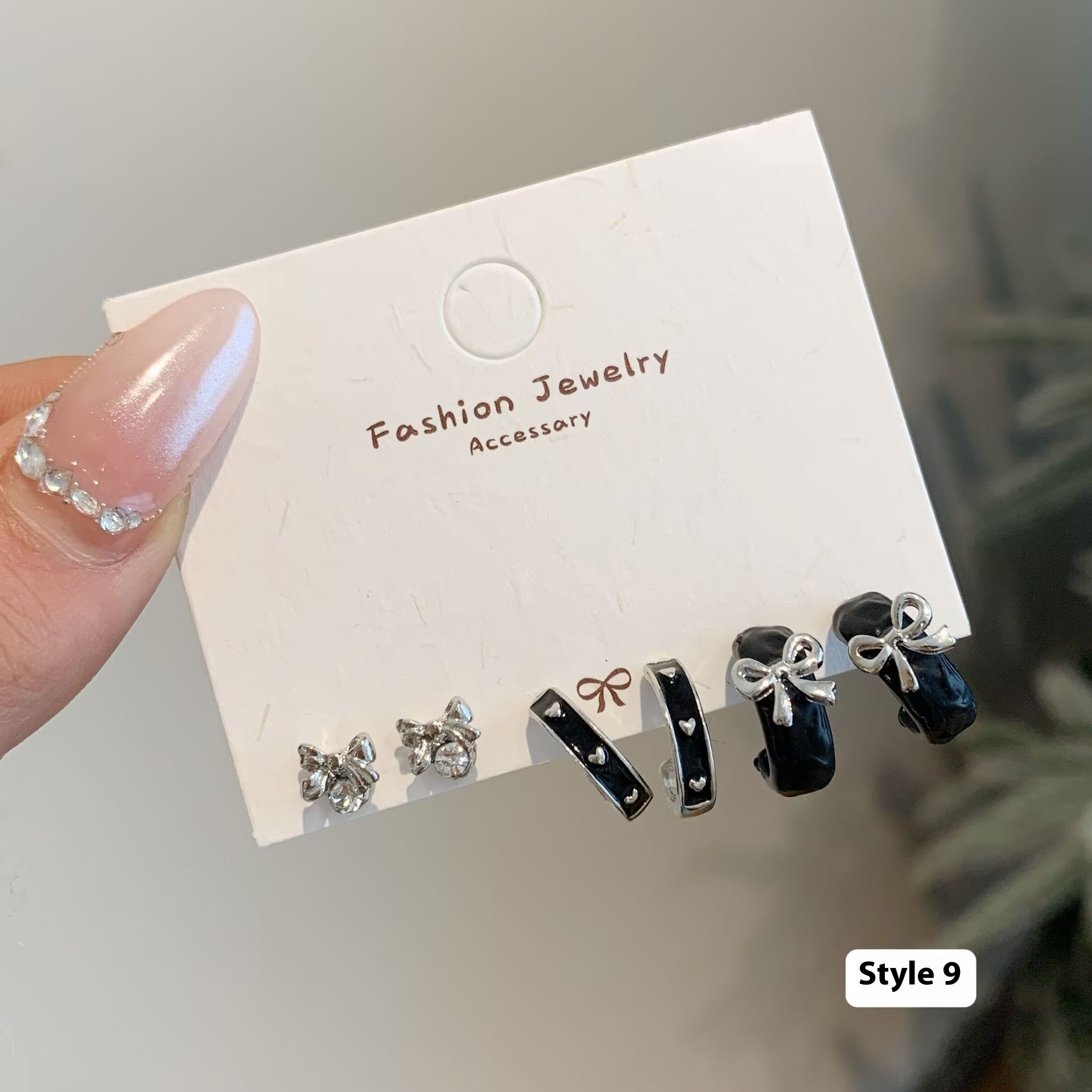 Minimalist Personality Love Butterfly Ear Clip Suit Female