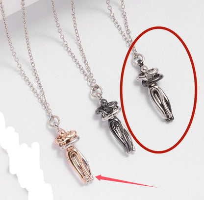 Couple Hug Necklace Romantic Men And Women