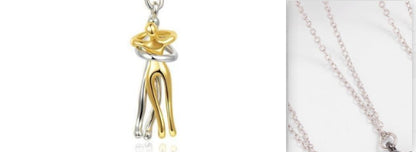 Couple Hug Necklace Romantic Men And Women