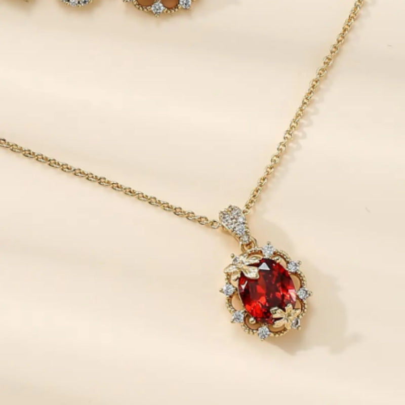 High-grade Red Maple Leaf Earrings Necklace Elegance Retro Simple