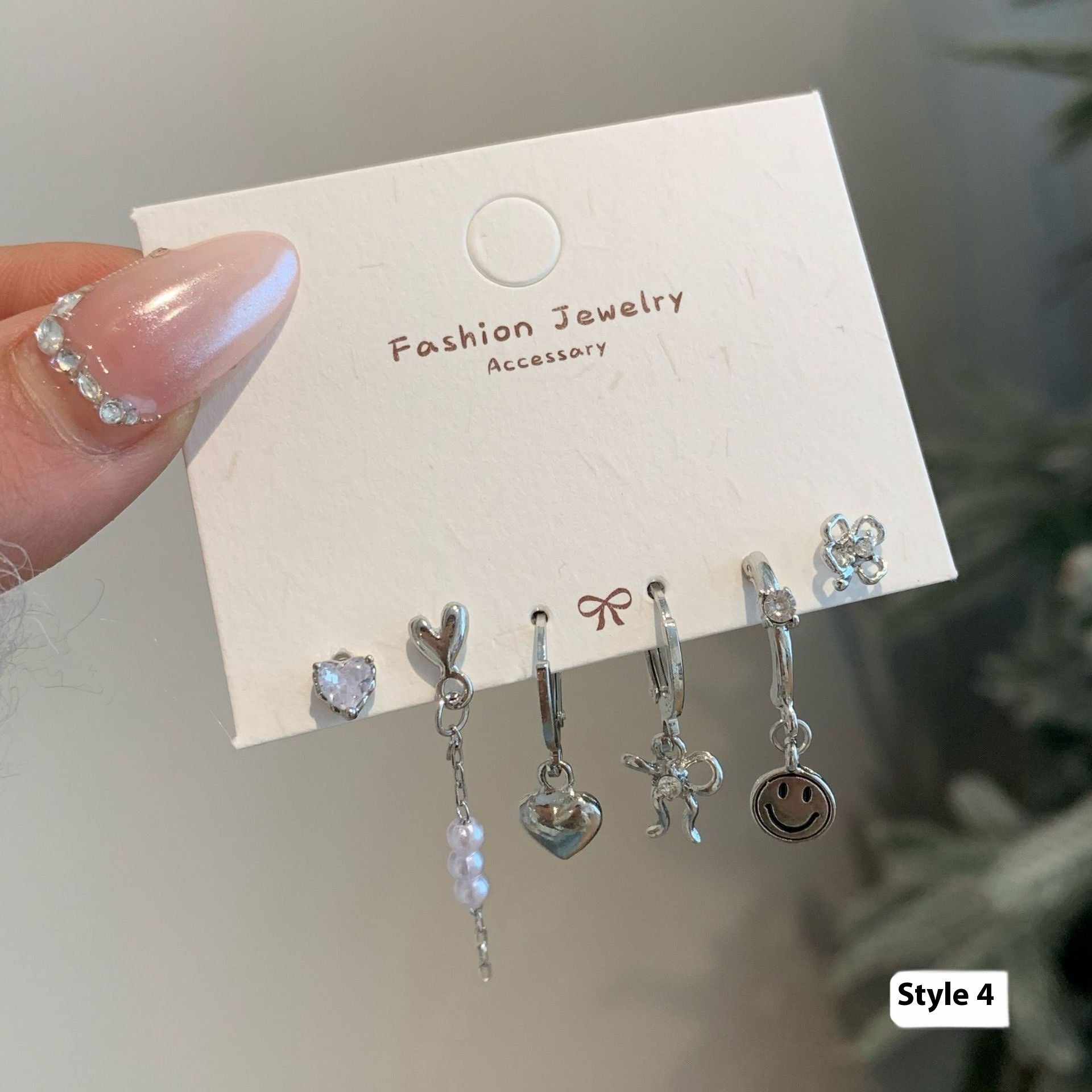 Minimalist Personality Love Butterfly Ear Clip Suit Female