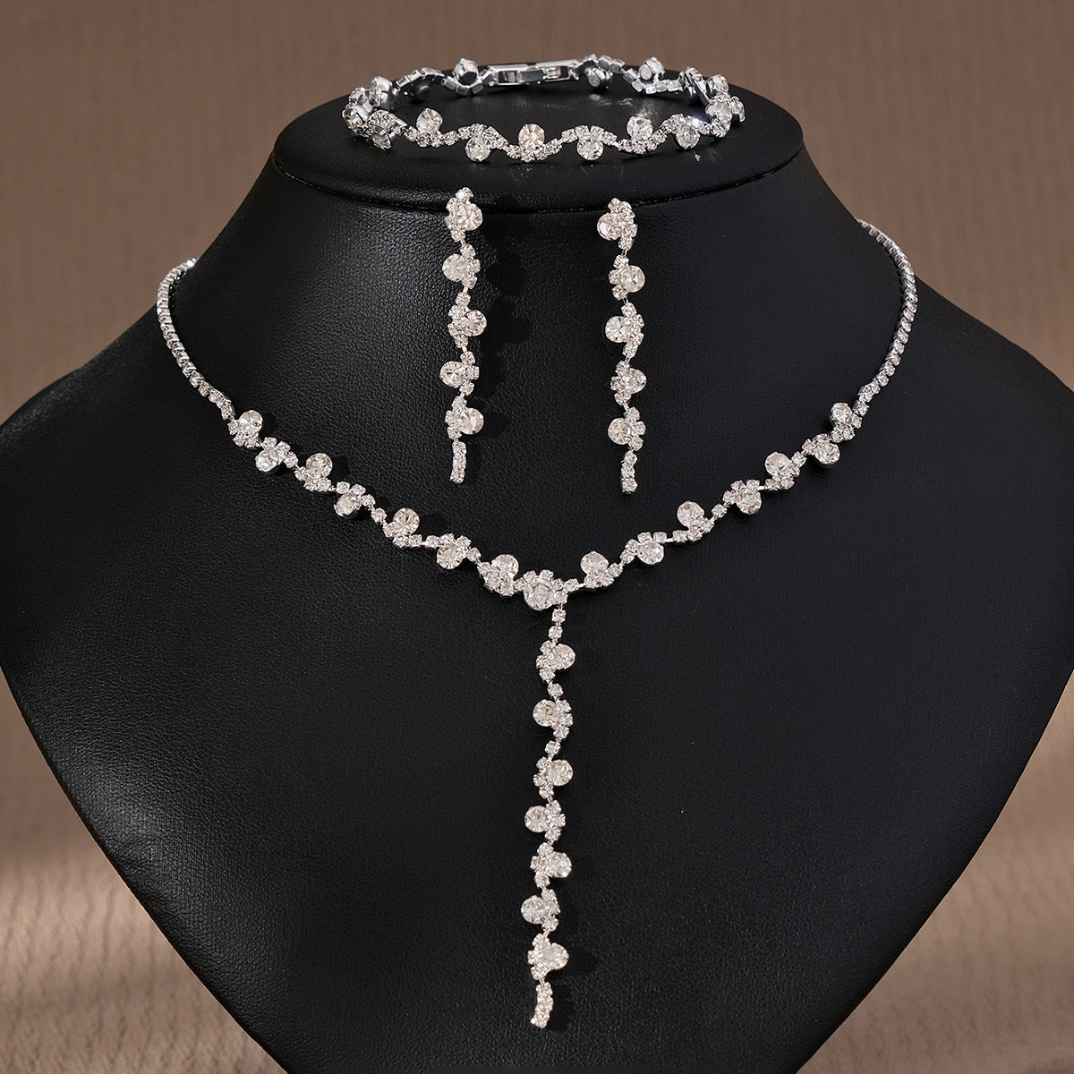 Rhinestone Pearl Earrings And Necklace Set Women