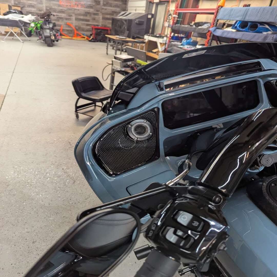 2024+ Road Glide with Diamond speakers grill covers set