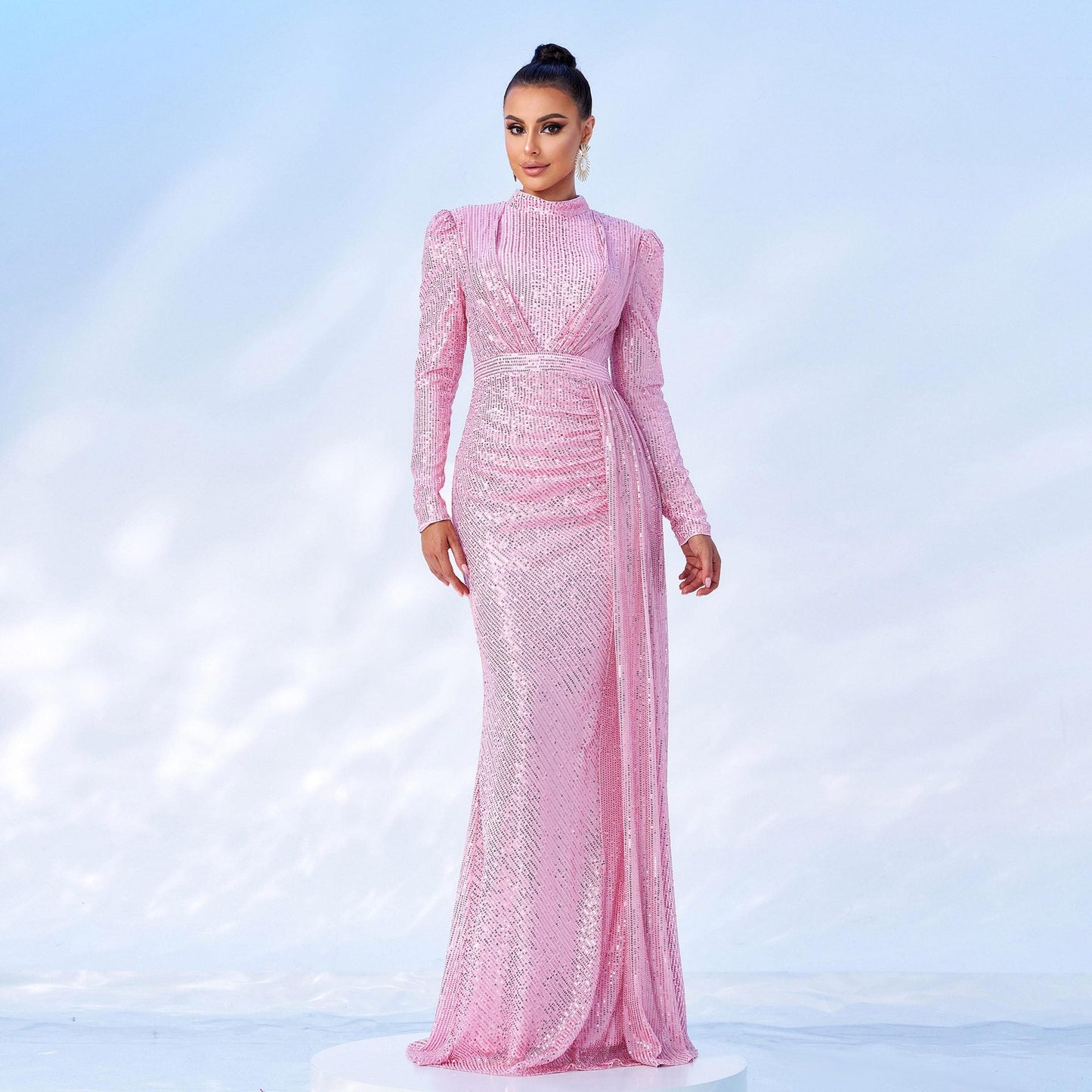 Women's Long Sleeve Temperament Crew Neck Sexy Slim Sequined Dresses