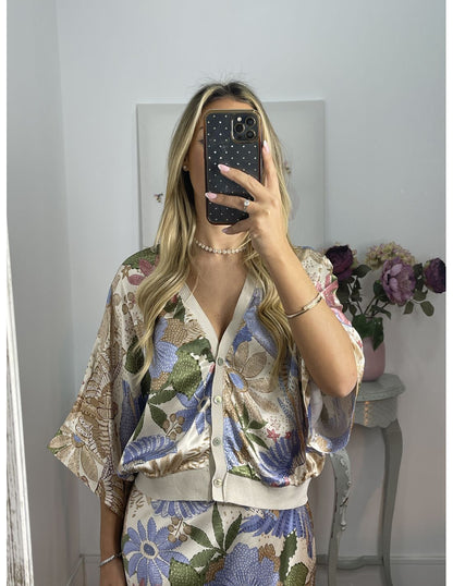 Elegant Home Satin Printed Sleeve Wrapped Suits
