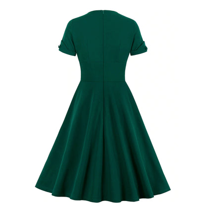 Women's Collar Retro Temperament Pleating Large Hem Dresses