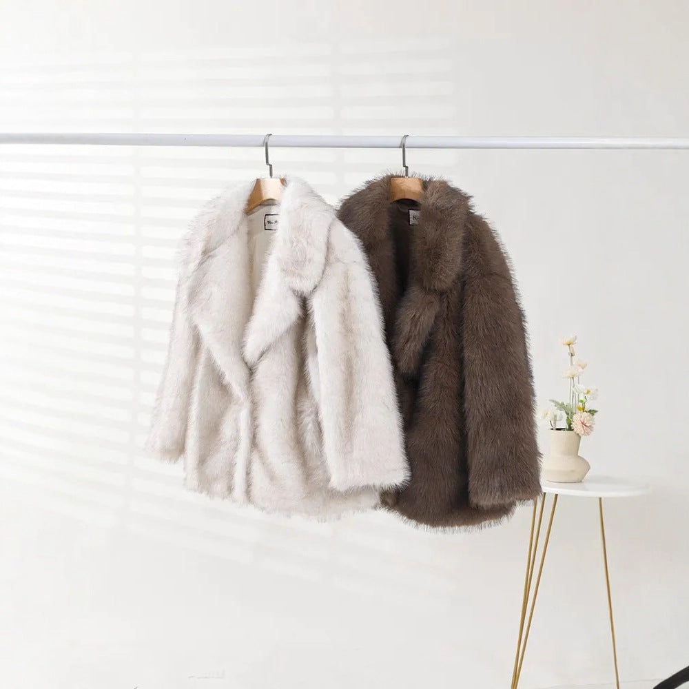 Women's Fake Fur Lapel Fashionable Warm Faux Coats