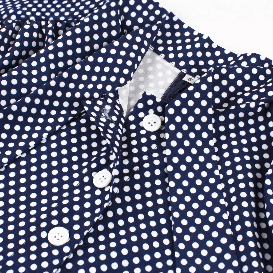 Women's Dots Single Row Button Sleeve High Shorts