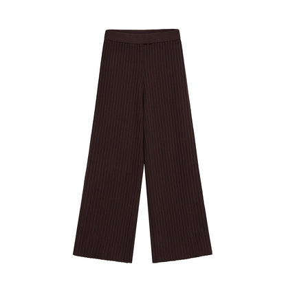 Glamorous Summer Short-sleeved Knitted Smart Trousers Suits