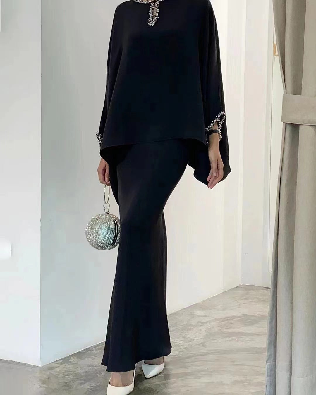 Slouchy Glamorous Popular Pearl Mop Dress Suits