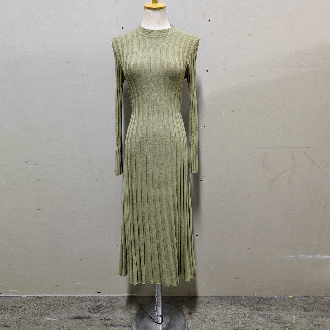 Women's Sleeve Round Neck Sunken Stripe Knitted Dresses