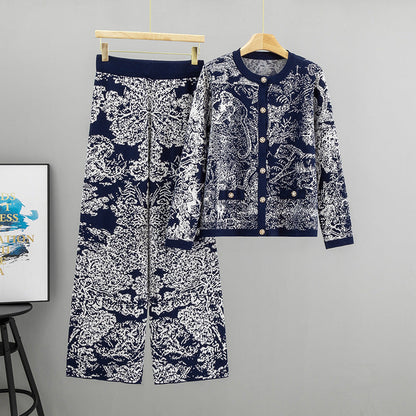 Women's Jacquard Landscape Painting Fashionable Knitted Round Suits