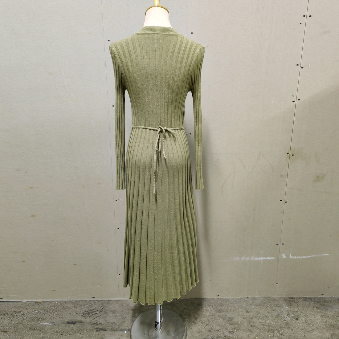 Women's Sleeve Round Neck Sunken Stripe Knitted Dresses