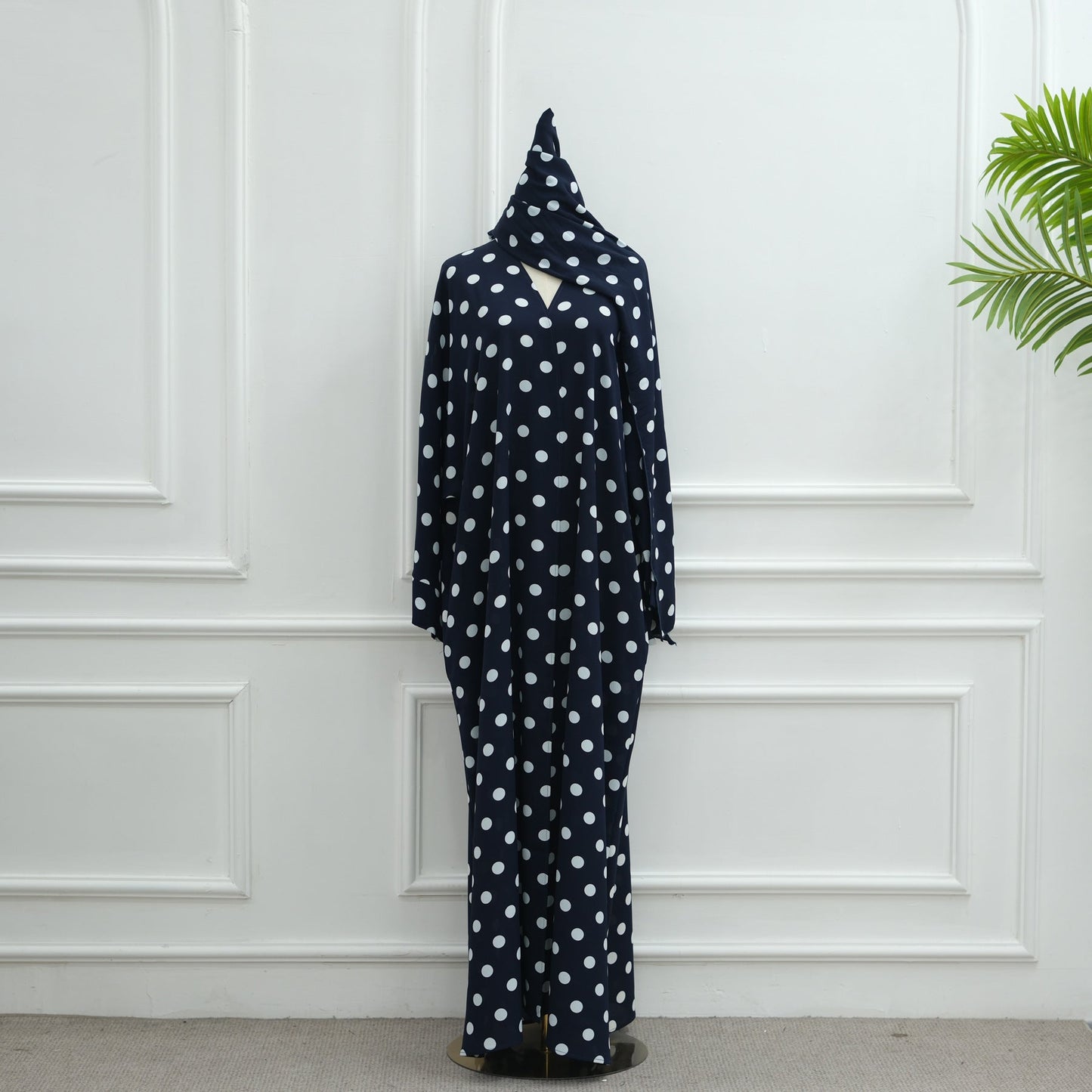 Gorgeous With Dots Robe Headscarf Two-piece Dresses
