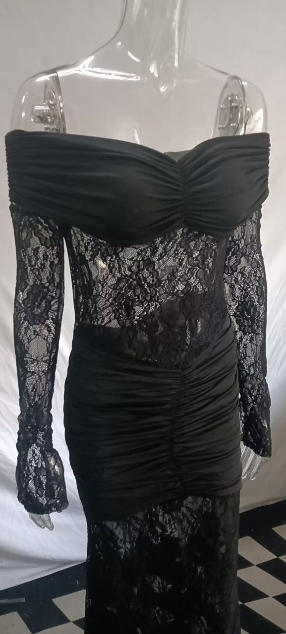Women's Elegant Halter Lace Long Dress Fashion Dresses