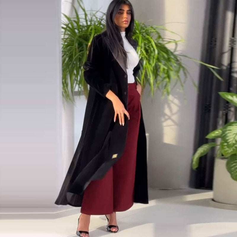 Designer Model Color Matching Graceful Fashionable Coats
