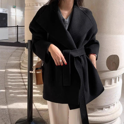 Women's Retro Lapels Slimming Solid Color Woolen Coats
