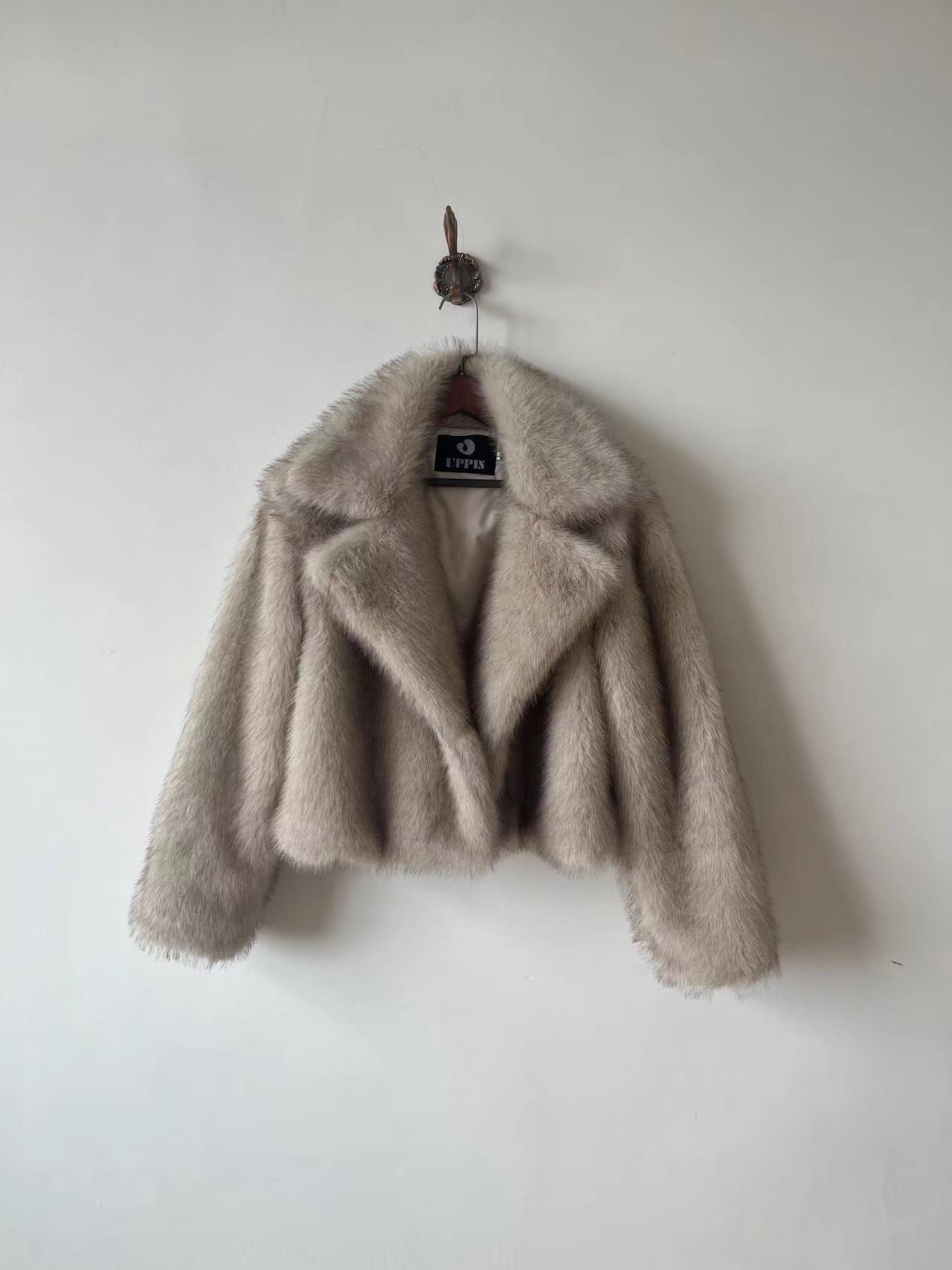 Women's Environmental Protection Fur Winter Large Lapel Coats