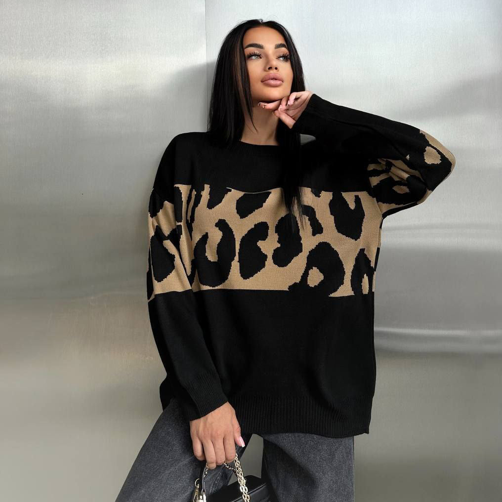 Women's Contrast Color Fashionable Loose Round Neck Idle Style Early Sweaters