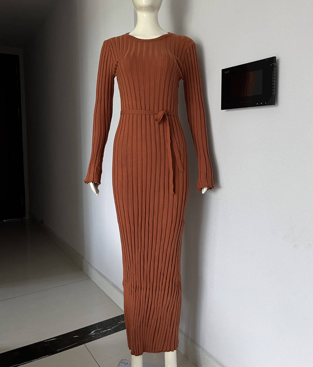 Women's Knitted Dress Casual Waist Tight Round Dresses