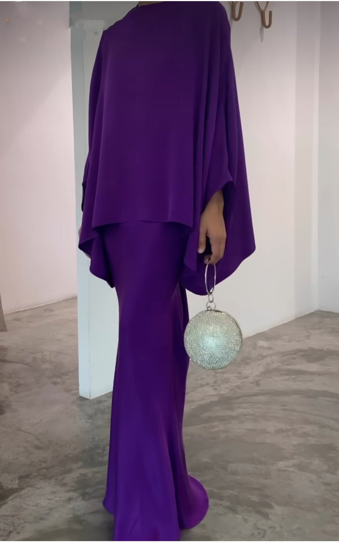 Slouchy Glamorous Popular Pearl Mop Dress Suits
