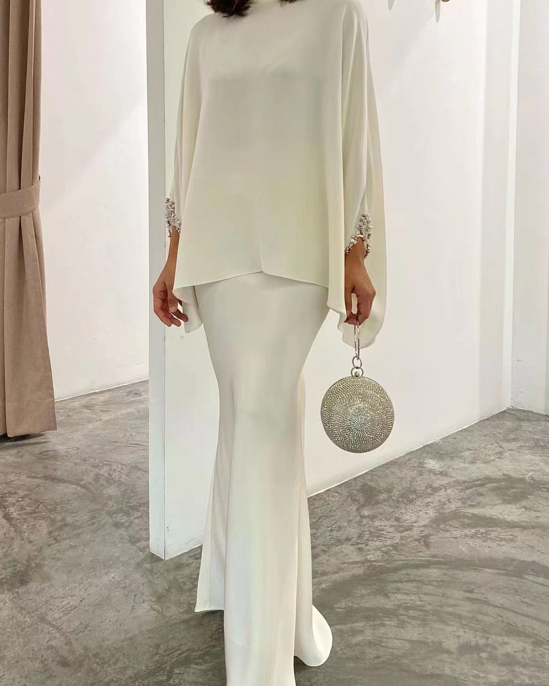 Slouchy Glamorous Popular Pearl Mop Dress Suits