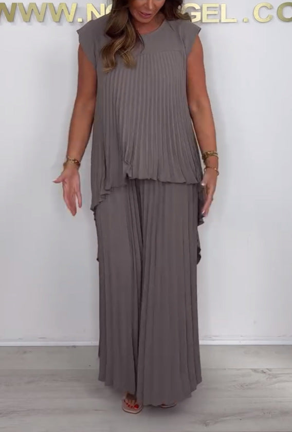 Women's Plain Color Sleeve Pleated Straight Two-piece Suits