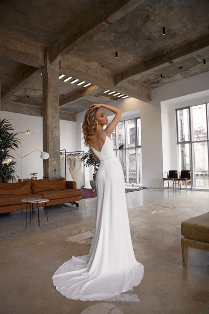 Women's Sequined Suspender Split Backless Solid Color Wedding Dresses