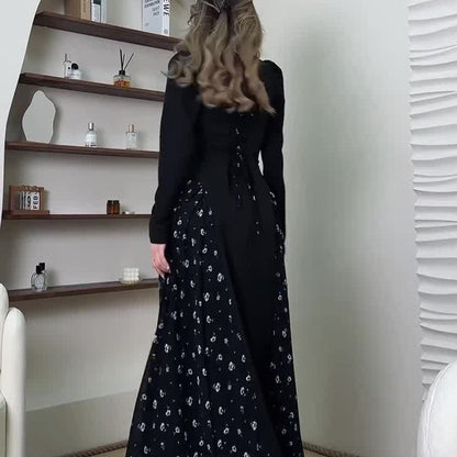 Women's Design Round Neck Small Floral Dress Dresses