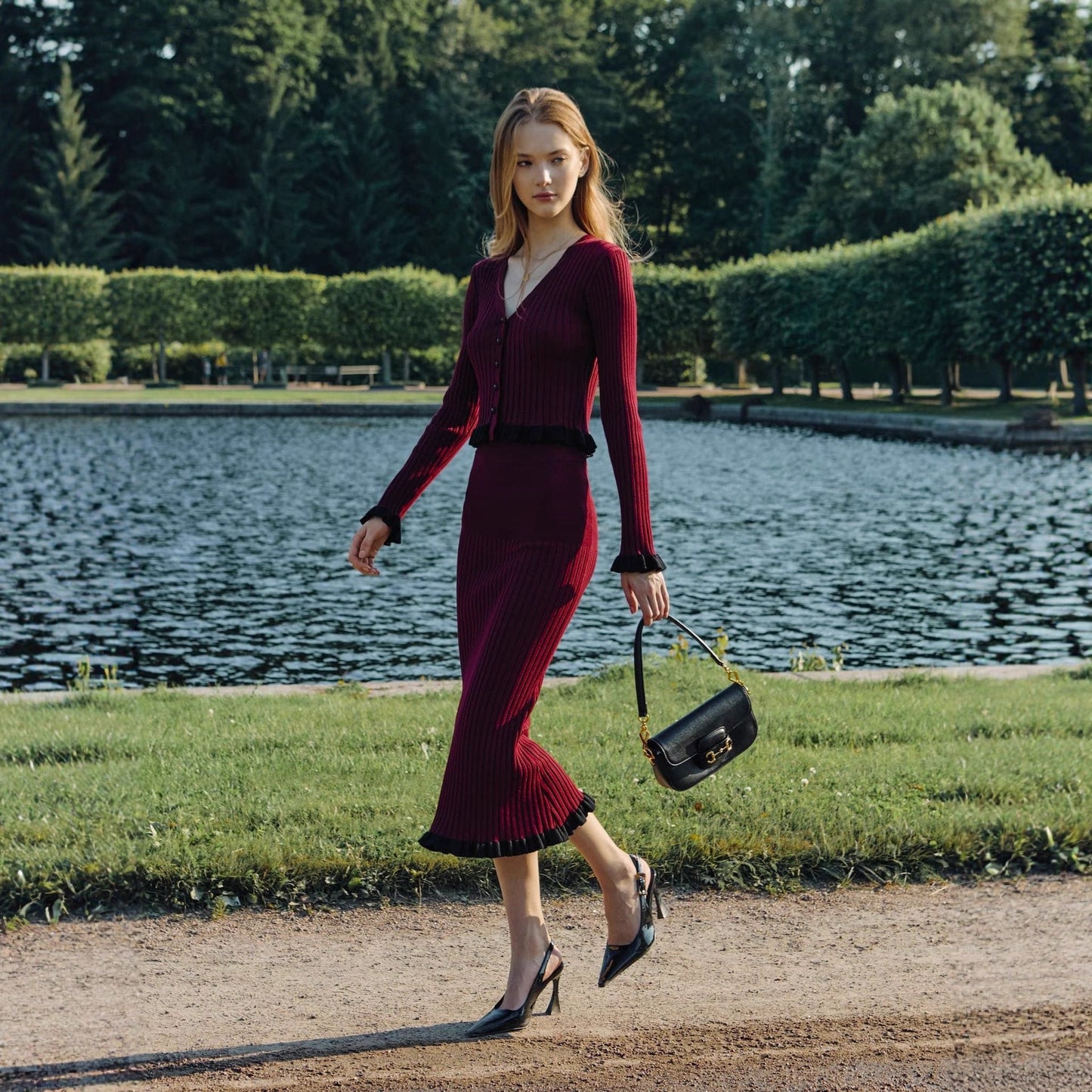 Women's French Elegant Ruffled Skinny Knit Two-piece Suits