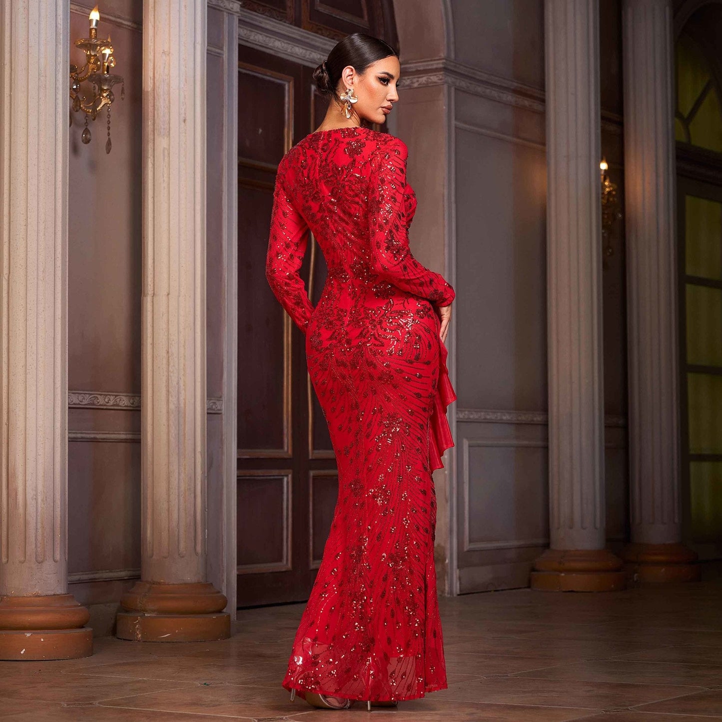 Women's Long-sleeved Round Neck Lace Banquet Sequined Dresses