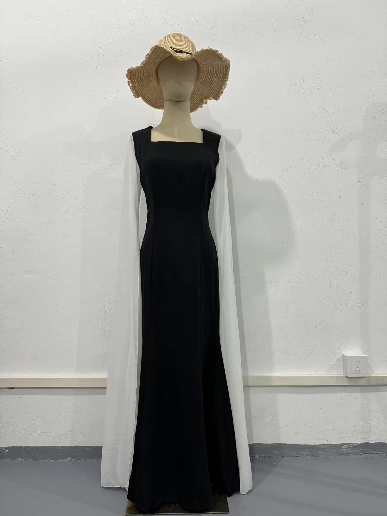 Women's Autumn Batwing Sleeve Hepburn Style Black Dresses