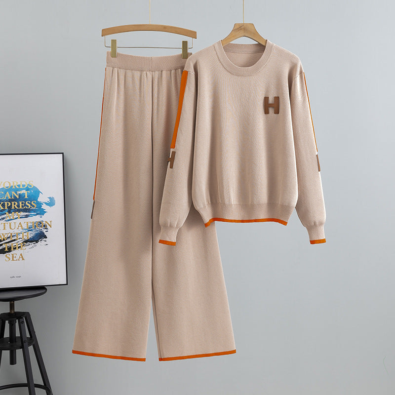 Women's Russian Woolen Fashion Round Neck Knitted Suits