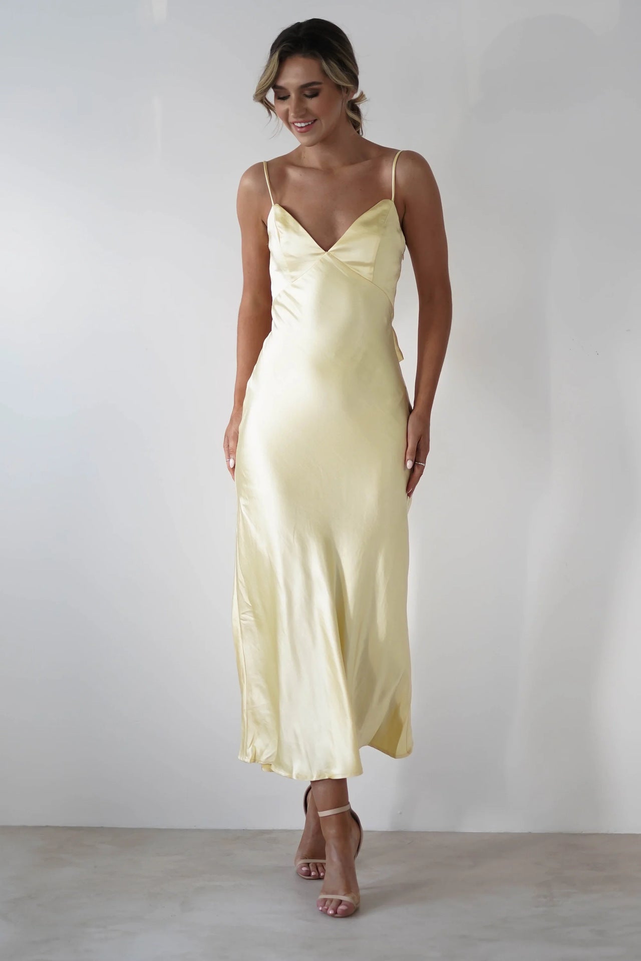 New Dress Strap Satin Fashion Backless Dresses