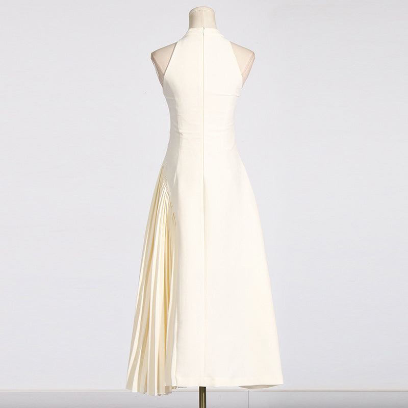 Women's Hollow Design Sleeveless Cinched Pleated Dress Dresses