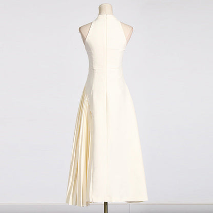 Women's Hollow Design Sleeveless Cinched Pleated Dress Dresses