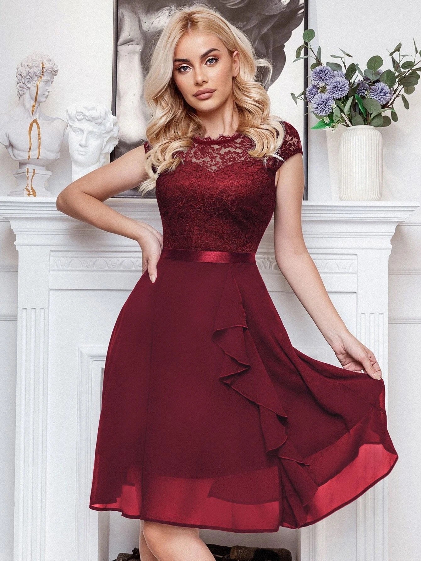 Summer Half Turtleneck Sleeve Lace Midi Shorts