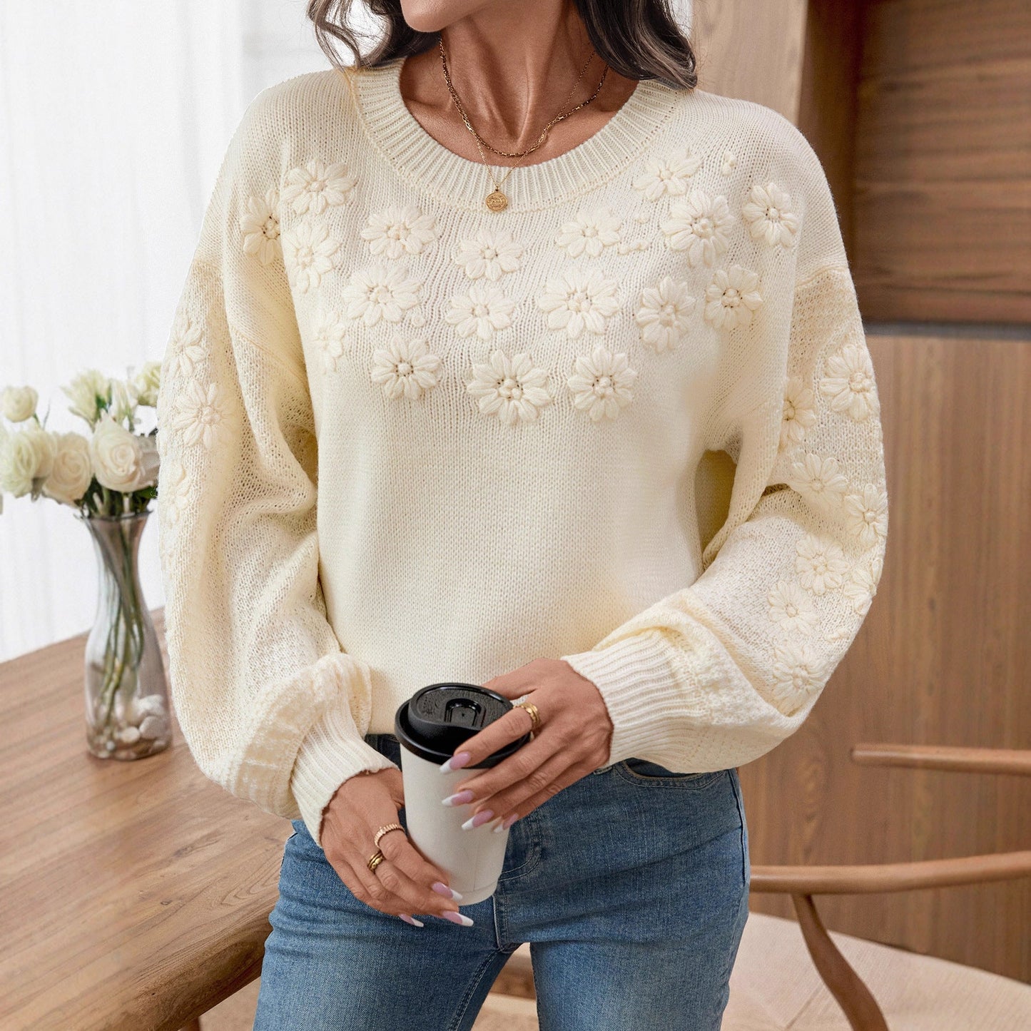 Three-dimensional Little Daisy Pullover Round Neck Sweaters