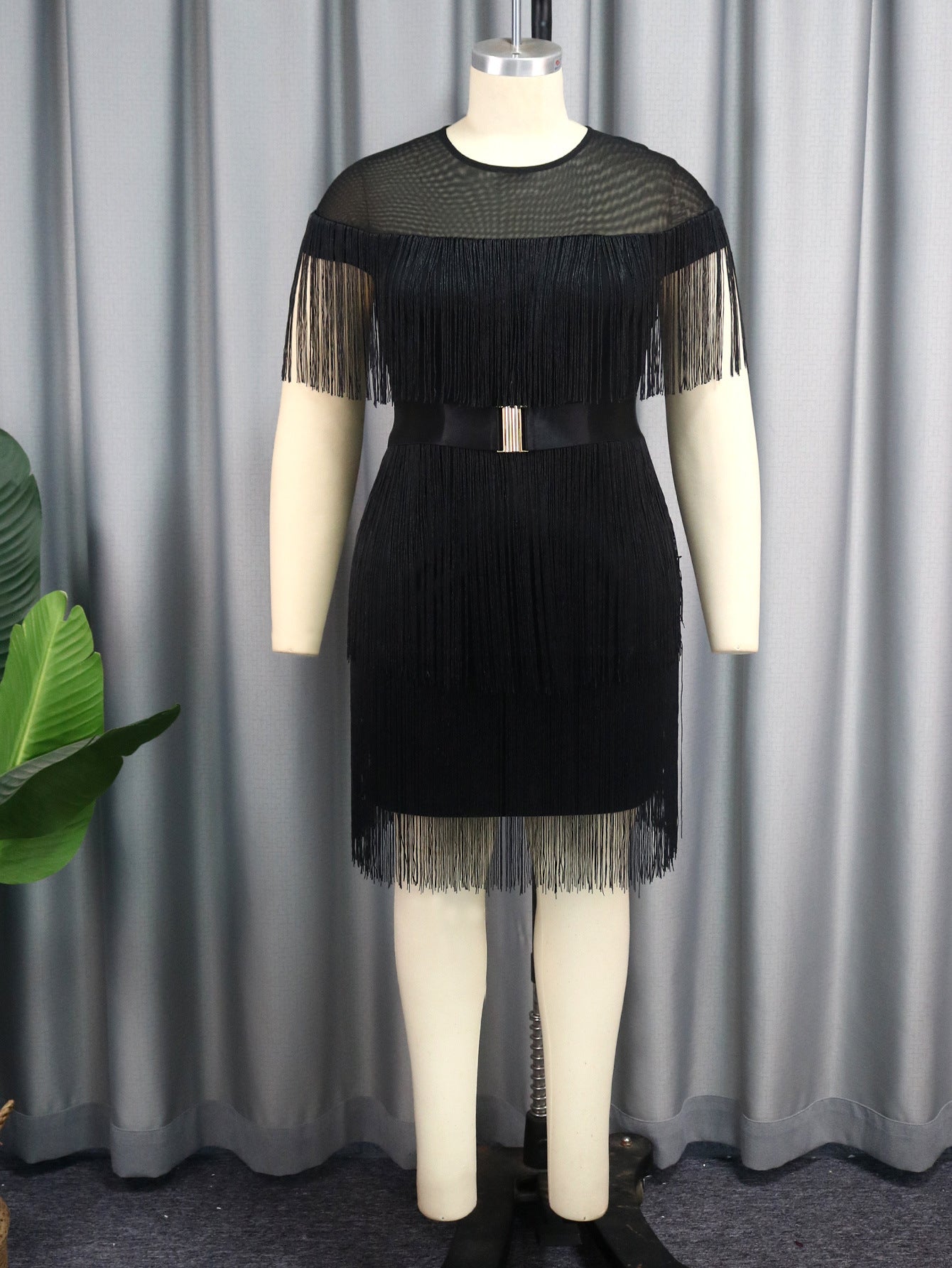 Women's Round Neck Tassel Sleeve With Belt Dress Elegant Dresses