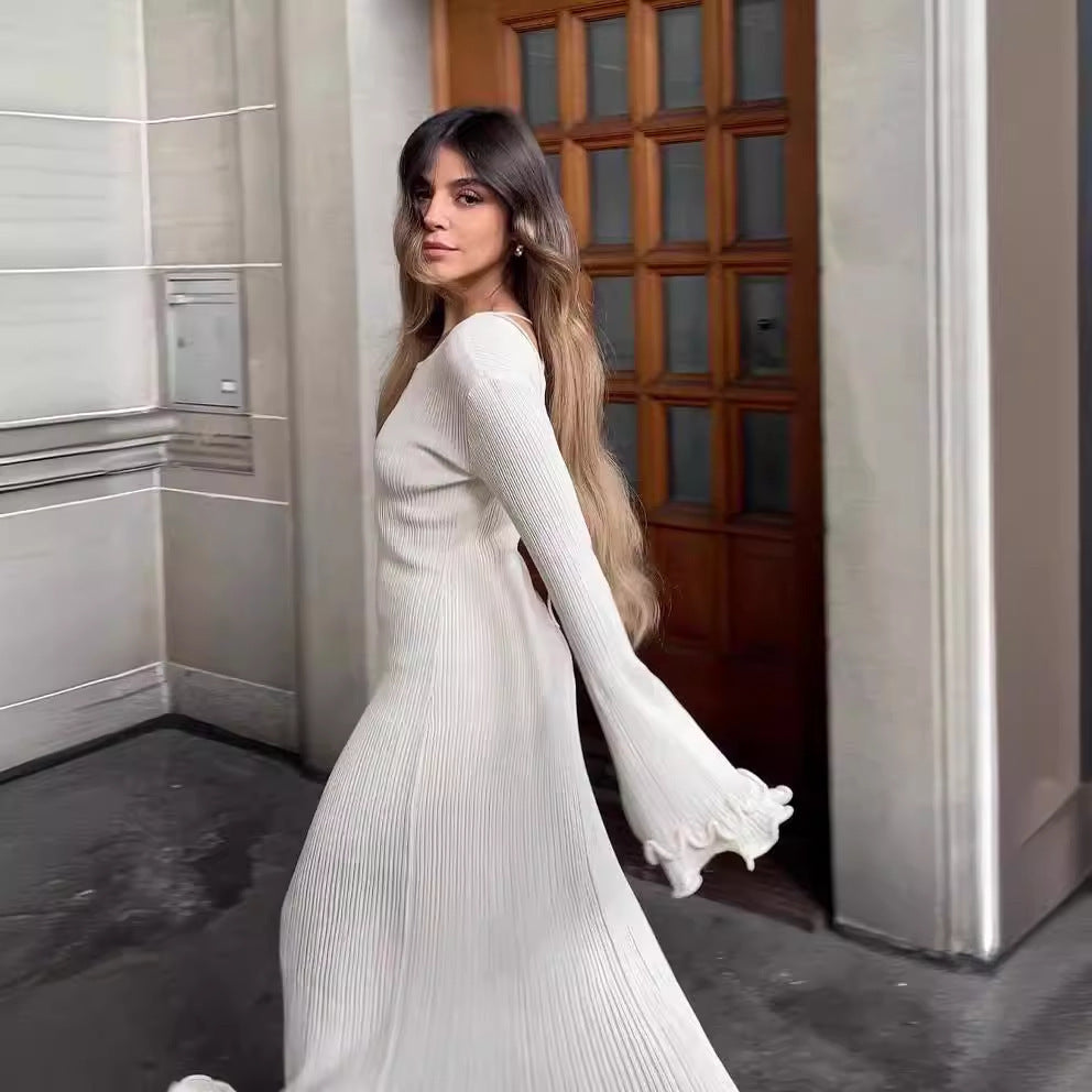 Women's Summer Pleated Wavy Backless Long Sleeves Dresses