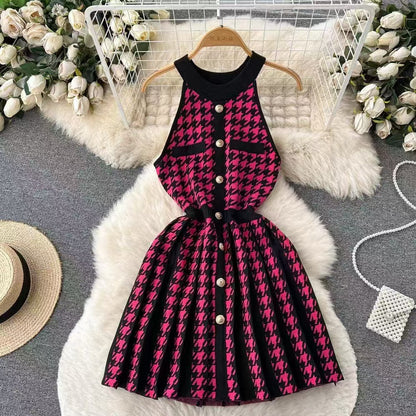Women's Hot Sleeveless Large Swing Waist Classic Dresses